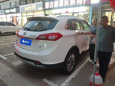 2015 BAIC Senova X65 2.0T Automatic Luxury, фото 3, лот 11144873