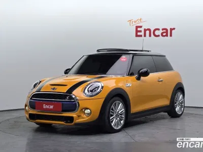 2017 Mini Cooper Standard, фото 1, лот 10094935