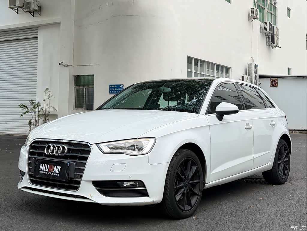 2014 Audi A3 Sportback 35 TFSI Automatic Comfort, фото 1, лот 11217221