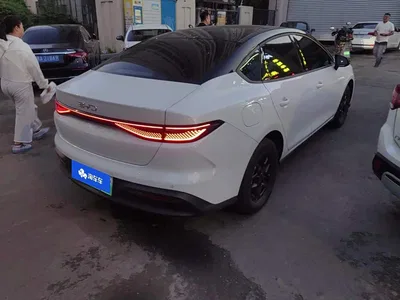 2026 BYD Hai Bao 05 DM-i DM-i 128KM Luxury, фото 3, лот 10274013