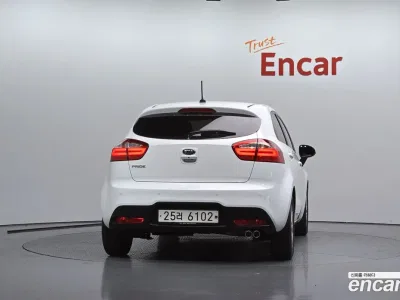 2014 Kia pride 1.6 GDI Hatchback, фото 4, лот 11074977