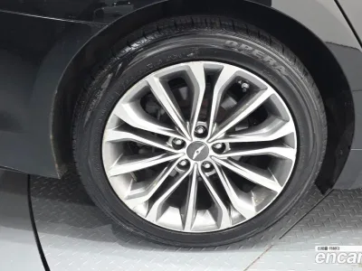 2015 Hyundai Genesis G330 Premium AWD, фото 4, лот 10119562