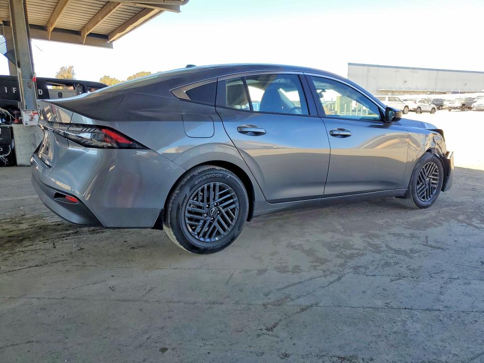 2026 NISSAN SENTRA SV, фото 3, лот 11209354