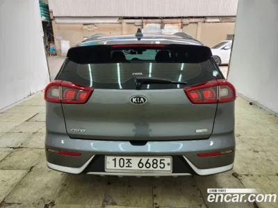 2018 Kia Niro Prestige, фото 3, лот 10525785