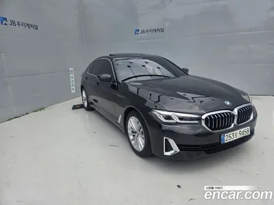 2021 BMW 5-Series 530i Luxury, фото 3, лот 11588387