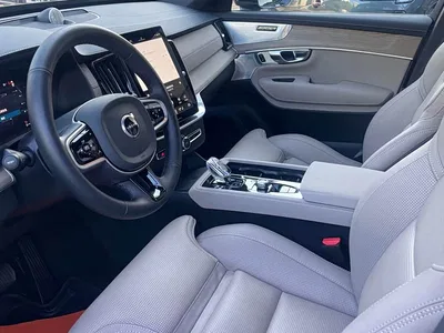 2025 Volvo XC90 Plug-in Hybrid Facelift T8 Smart Premium Luxury 7-seater, фото 3, лот 10353746