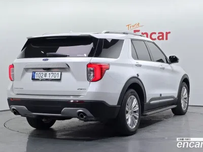2022 Ford Explorer 2.3 LimIted 4WD, фото 2, лот 10124936