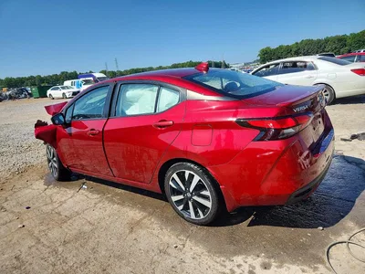2022 NISSAN VERSA SR, фото 2, лот 10744194