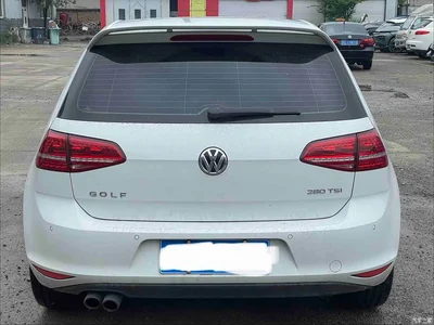 2016 Volkswagen Golf 230TSI Automatic Luxury, фото 4, лот 10679355