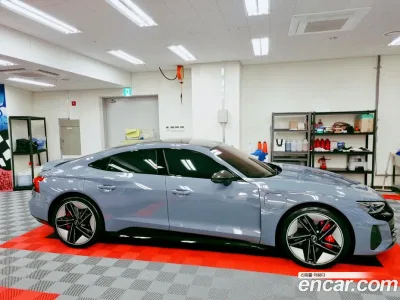 2025 Audi RS e-tron GT GT RS, фото 3, лот 10105235