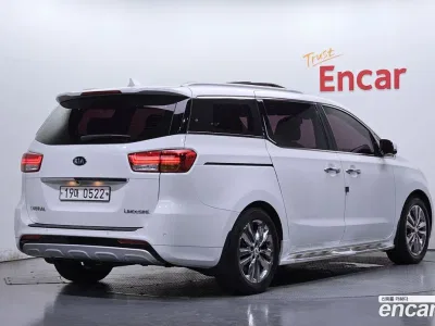 2017 Kia Canival Gasoline 7-seater Limousine, фото 2, лот 10198042