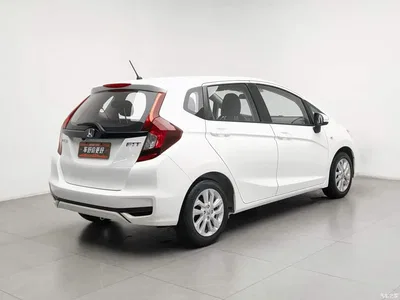 2018 Honda Fit 1.5L CVT Comfort Sunroof Edition, фото 2, лот 10837125