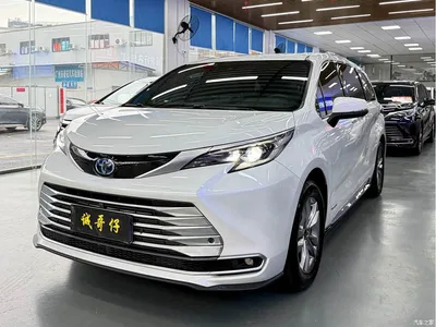 2021 Toyota Sienna 2.5L Hybrid Platinum Edition, фото 1, лот 10275303