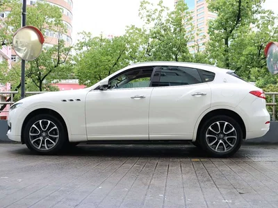 2016 Maserati Levante 3.0T Standard, фото 2, лот 10322535