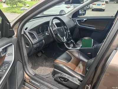 2014 Volvo XC60 (Import) T6 Smart Comfort Edition, фото 4, лот 10365428