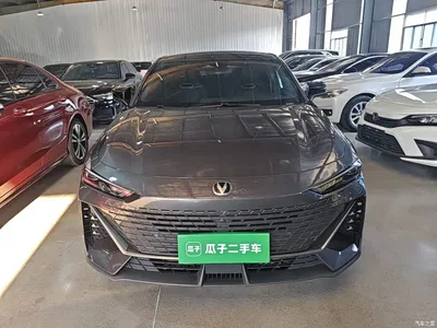 2023 Changan UNI-V 1.5T Luxury Edition, фото 3, лот 10253623