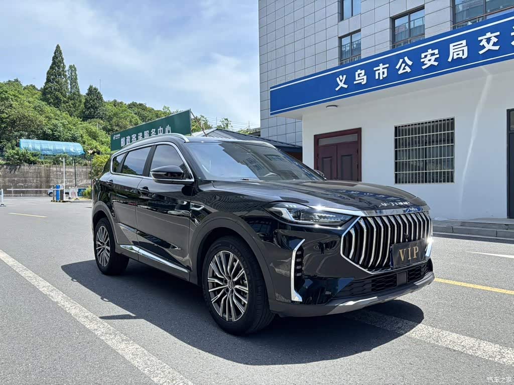 2025 Jetour X70 PLUS Champion Edition 1.5T DCT Champion PRO 5-seater, фото 3, лот 11215819