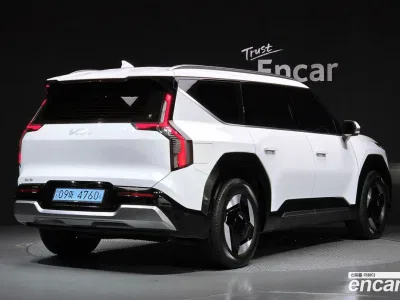 2024 Kia EV9 Long Range 4WD, фото 2, лот 10609206