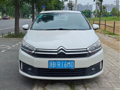 2016 Citroën C4 C-Quatre Happy Edition 1.6L Automatic Luxury Type, фото 2, лот 11166403