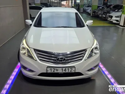 2011 Hyundai Grandeur HG240 Luxury, фото 1, лот 10061252