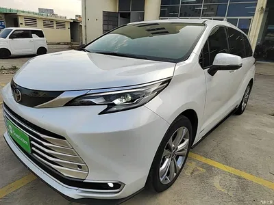 2024 Toyota Sienna 2.5L Hybrid Platinum Edition, фото 2, лот 10954874