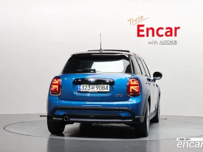 2022 Mini Cooper 5Door Classic Plus Launch Pack, фото 4, лот 10225182