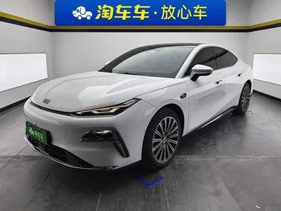2025 Geely Galaxy Galaxy Xingyao 8 Model 130km EM-i Flagship Edition, фото 1, лот 10834716