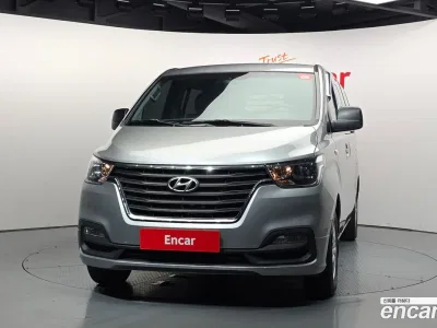 2019 Hyundai Starex Van 5-Seater, фото 2, лот 10191812