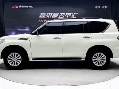2018 Nissan Patrol 4.0L Platinum, фото 4, лот 10350935