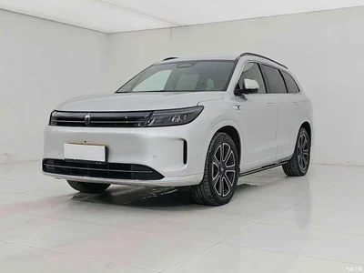 2024 AITO Wenjie AITO M7 1.5T Smart Drive AWD Pro 5-seater, фото 1, лот 10278559
