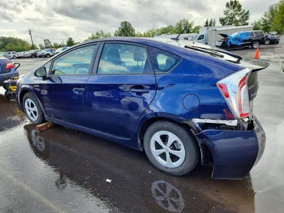 2014 TOYOTA PRIUS THREE, фото 2, лот 10583672