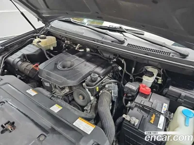 2017 Ssang Yong KORANDO 4WD TX 11-seater, фото 4, лот 10053446