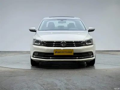 2015 Volkswagen Sagitar 230TSI Automatic Luxury, фото 2, лот 10457841