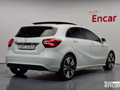 2018 Mercedes-Benz A-Class A200, фото 2, лот 10214745