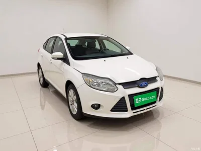 2012 Ford Focus Sedan 1.6L Manual Comfort, фото 3, лот 11183461