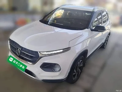 2017 Baojun 510 1.5L Manual Luxury, фото 3, лот 11567870