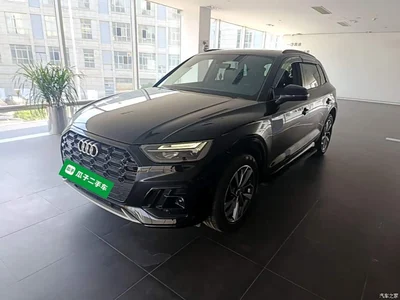 2025 Audi Q5L 40 TFSI Luxury Dynamic, фото 1, лот 10387612