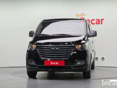 2019 Hyundai Starex Van 5-Seater, фото 2, лот 10191618