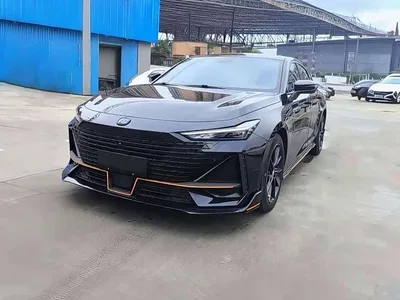 2022 Changan UNI-V 1.5T Excellence, фото 1, лот 10251464