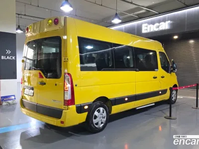 2020 Renault Master School Bus, фото 1, лот 10191055