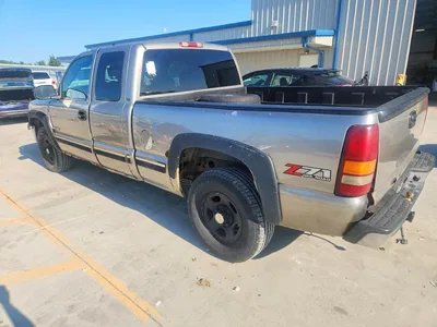2002 CHEVROLET SILVERADO K1500, фото 2, лот 10975901