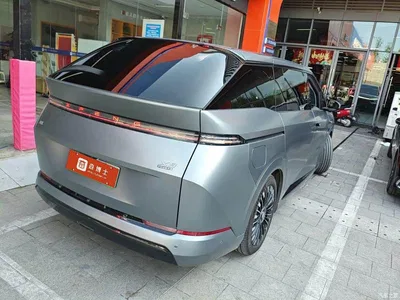2025 XPeng X9 Extended Range Edition, фото 4, лот 10375393