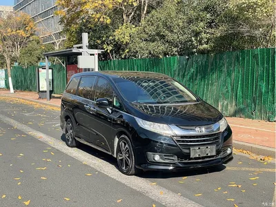 2015 Honda Odyssey Facelift 2.4L Luxury Edition, фото 3, лот 10415604