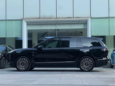 2025 NIO ES8 Model 6-Seat Executive Luxury Edition, фото 3, лот 10356482