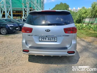2019 Kia Canival 9-Seater Luxury, фото 4, лот 10397499