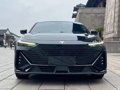 2022 Changan UNI-V 1.5T Premium Model, фото 2, лот 10251332