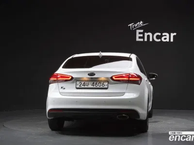 2018 Kia K3 Trendy, фото 4, лот 10229602