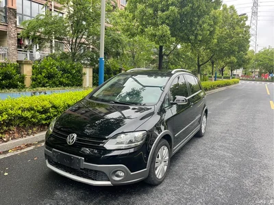 2011 Volkswagen Golf (Import) 1.4TSI Cross Golf, фото 1, лот 10260881