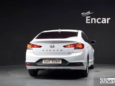 2019 Hyundai AVANTE 1.6 Smart, фото 4, лот 11757457
