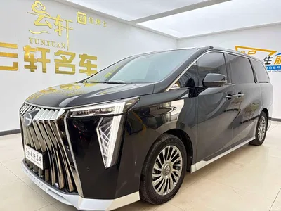 2023 GAC Trumpchi Trumpchi M8 Model Master Series 400T Ultimate Edition, фото 1, лот 11470189